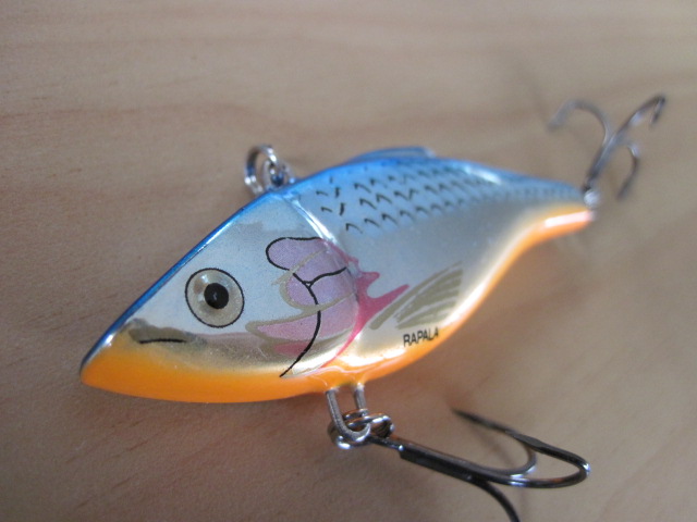 Bibbed lures 2 002